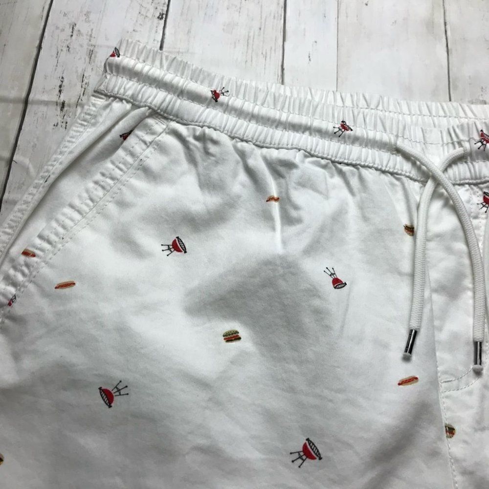 Charleston Threads Shorts Grilling Design XL - Picture 2 of 8